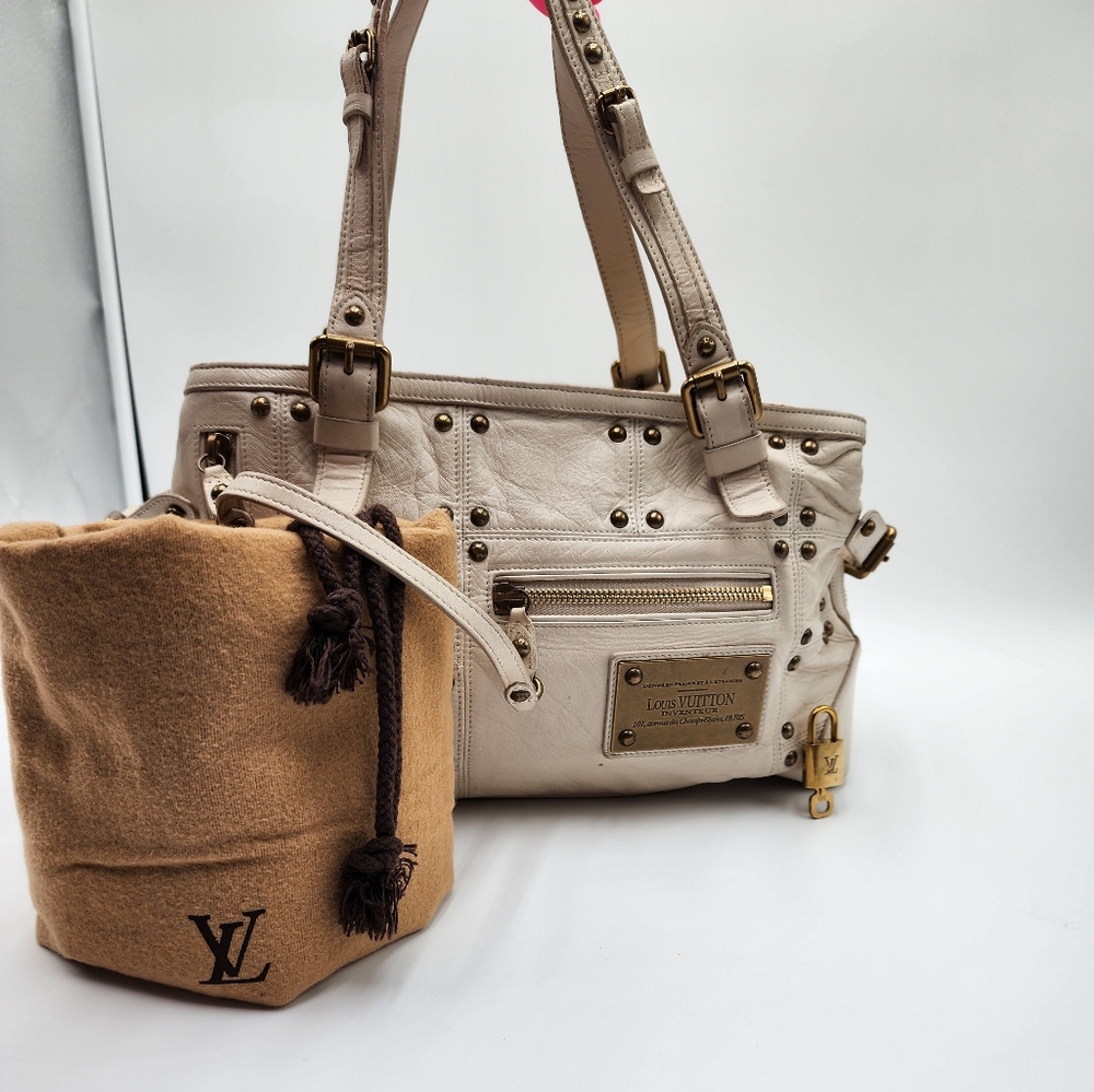 Louis Vuitton White Leather Sac Riveting Bag - Dust Bag + Lock & Key + COA